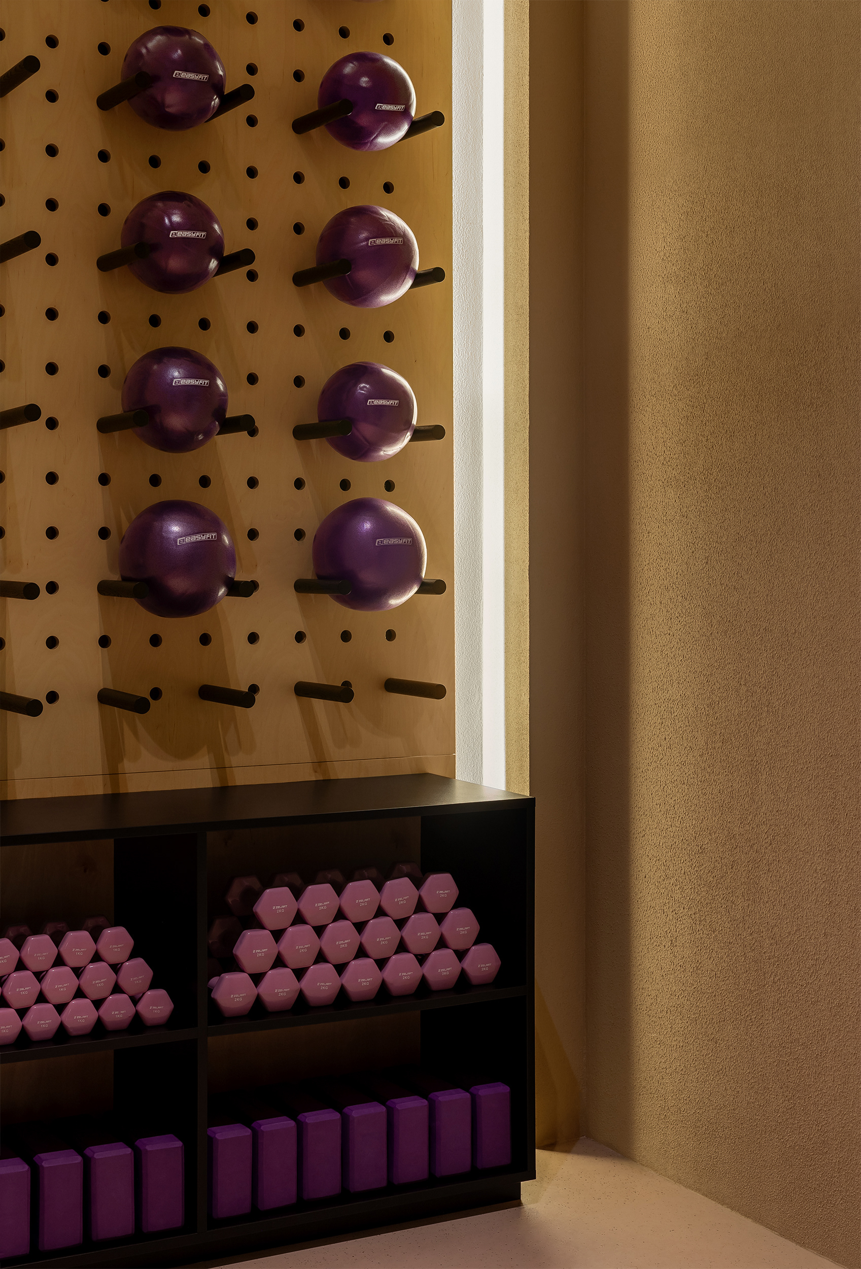 整体瑜伽工作室丨乌克兰基辅-56