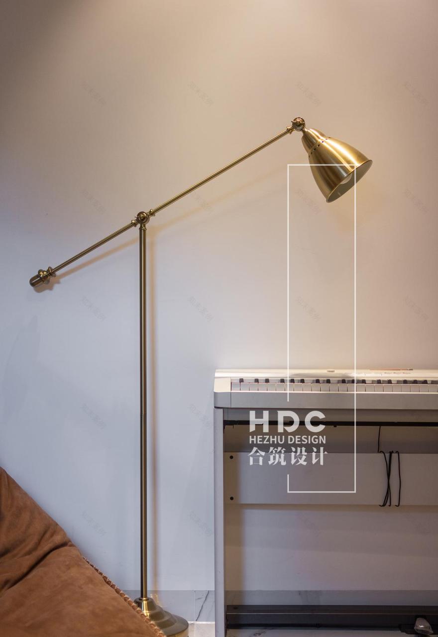 宁静沉稳的现代家居设计-30