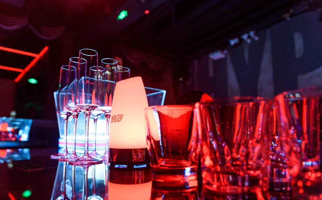 酒吧“CLUB”设计 | 音乐之翅,酒精之幻-11