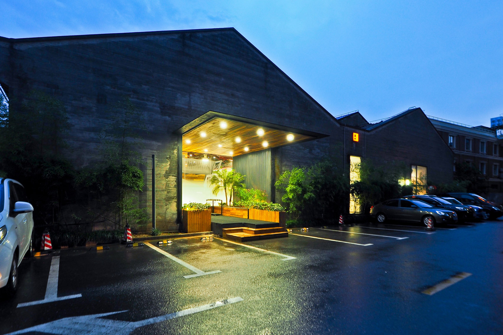 一艘悬浮的“战舰” & 幸福码头8号楼空间改造项目，上海 / 杜兹设计-53