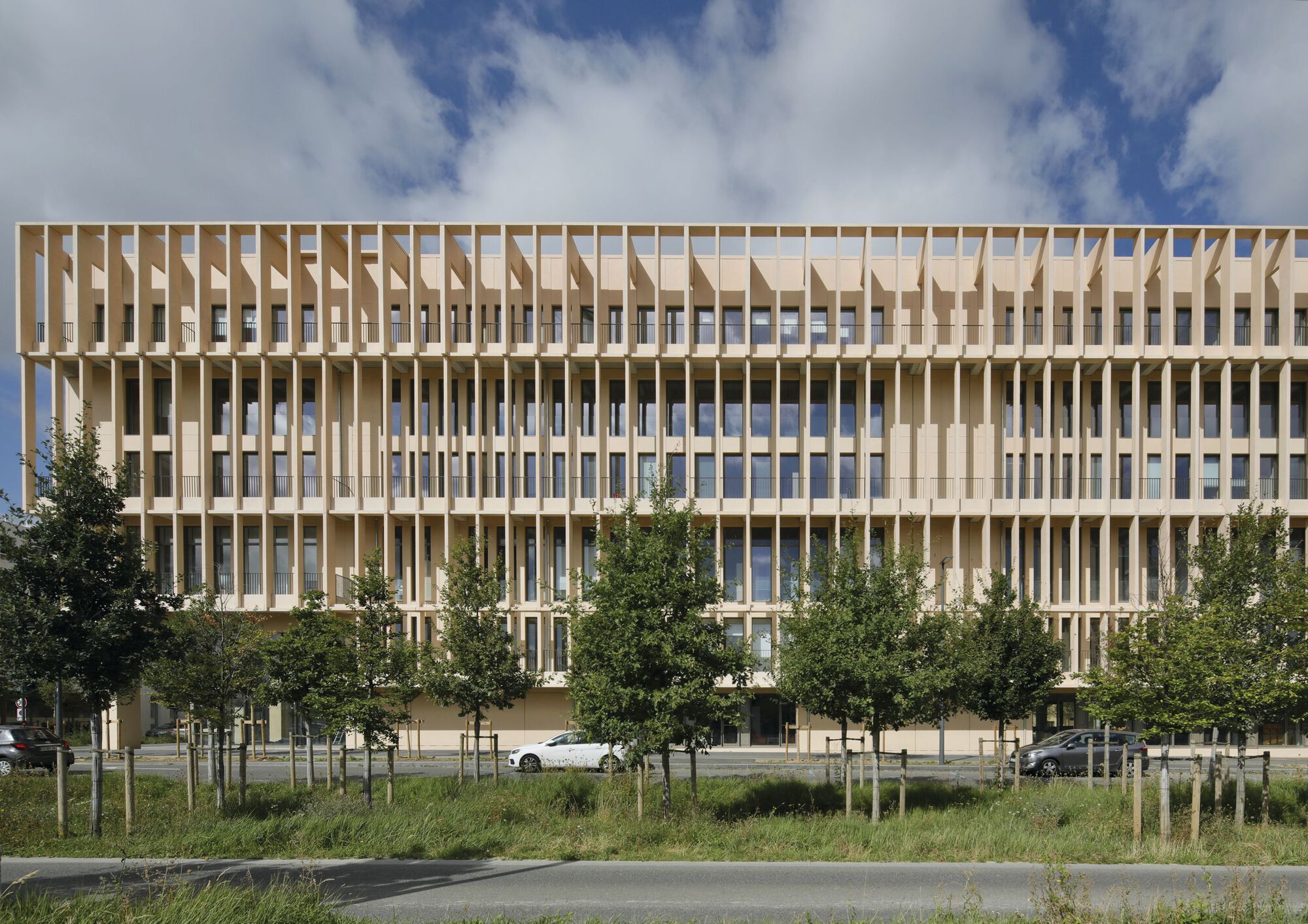 巴黎近郊 MinesTelecom 研究所丨法国巴黎丨Grafton Architects-2