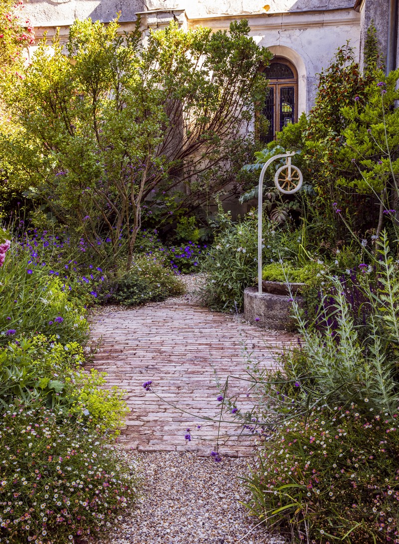 圣基兰城堡公园内400平方米英式田园风花园丨法国丨Opus Paysage  Alexandre Tonnerre-36