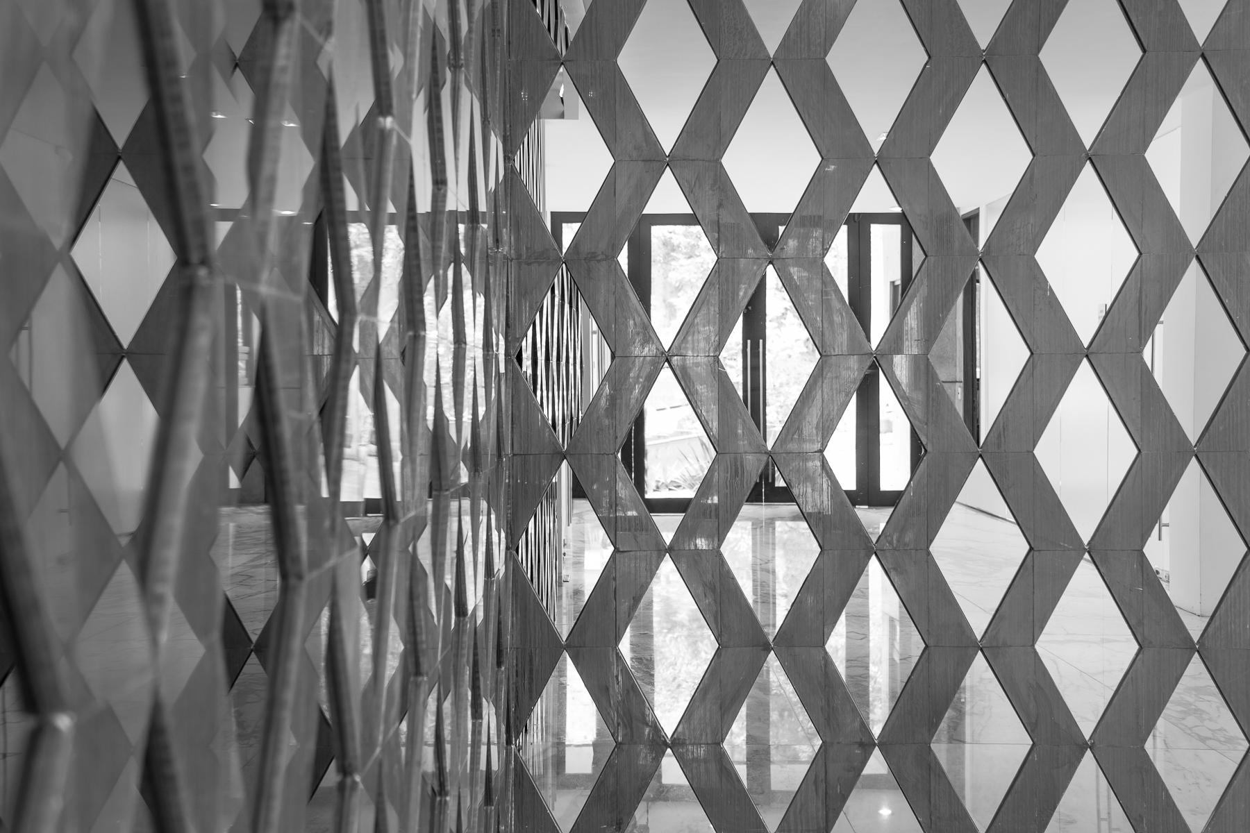 2015 年建造的 Tabachines 多单元住宅公寓室内设计解读-7