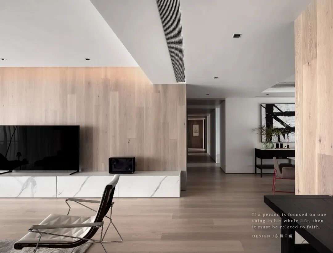 【Wooden Slow 首发】大师都倾心的木地板上墙，如何玩出新花样？-10