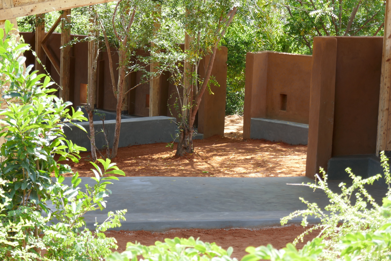 生态莫约教育中心教室与图书馆  稀缺与创意工作室-23