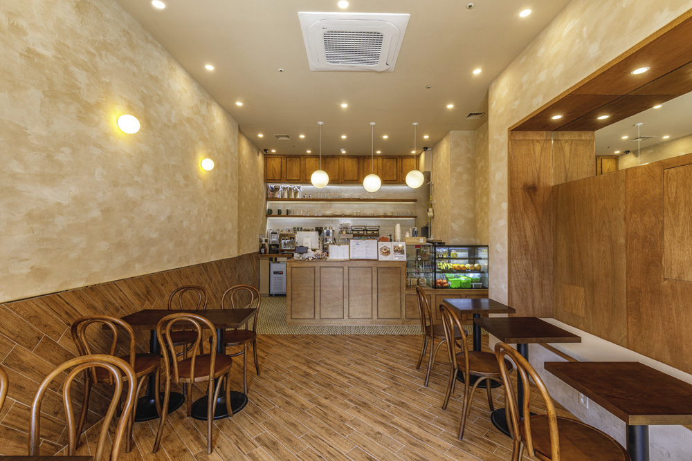 12 平温馨舒适餐厅翻新设计-5