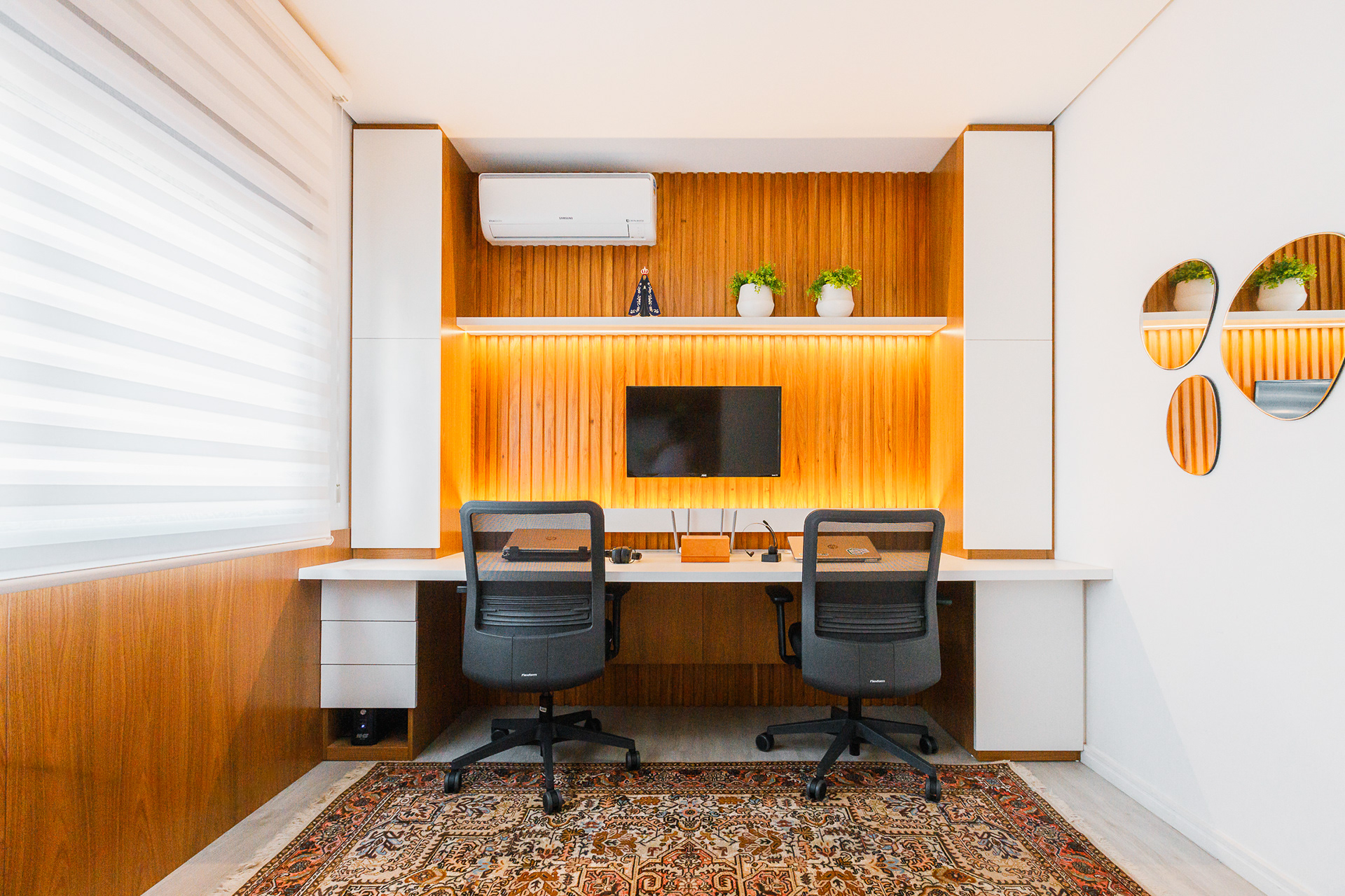 Home Office for Two by Architect Carol Ferrão-0