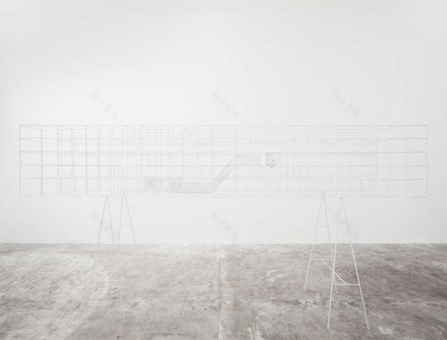 假释;有条件释放;言语(在语言学中指个人的实际言语行为)丨Daniel Zamarbide与Leopold Banchini-15