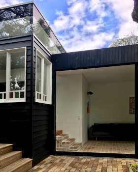 砖木交织，光影穿梭——阿尔托风格的 Villa Leichhardt