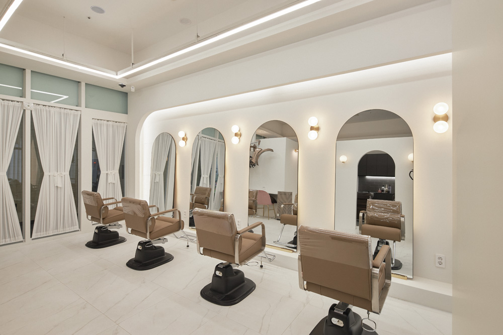 15 坪现代简约美容院，白色调诠释极简美学-5