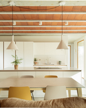 卡尼斯之家丨西班牙丨undos arquitectura cooperativa