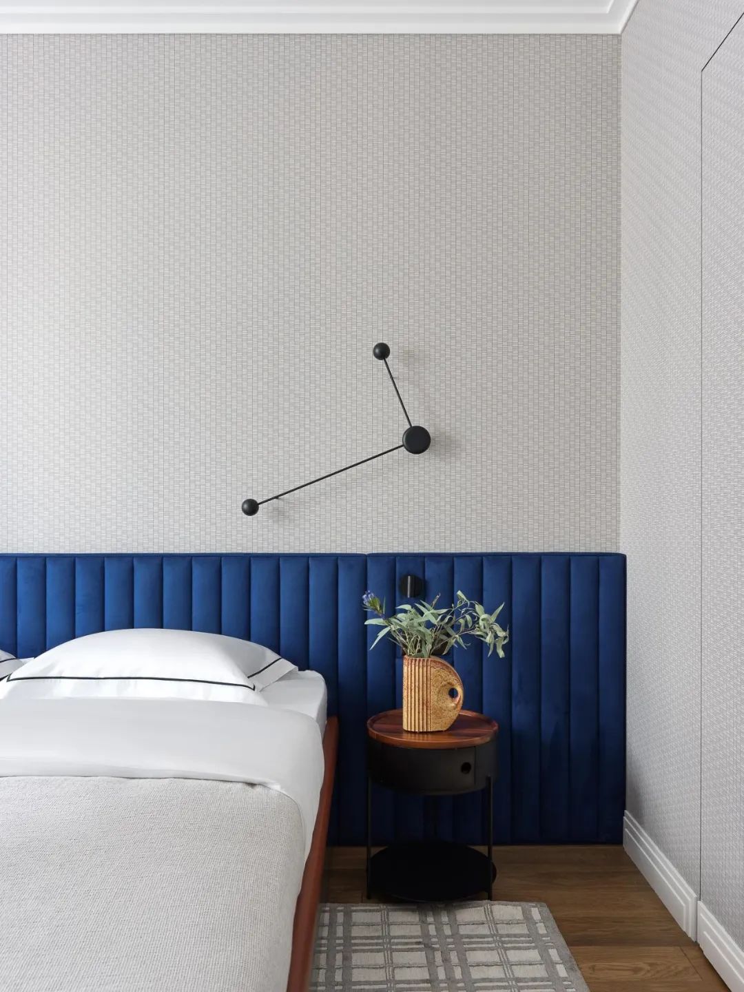 单身男人的 72㎡现代婚房丨Alice Basova-16