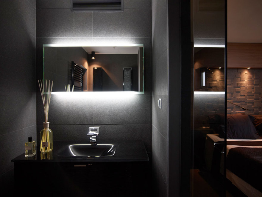 灰色城市阁楼公寓丨希腊雅典丨Theano Potamianou Ravazoula-17