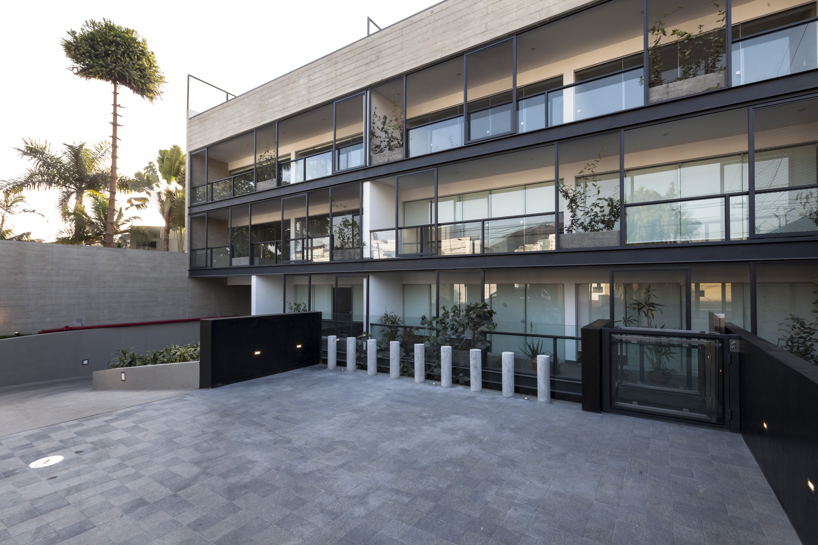 拉奎斯塔 | 内街设计打造全景视野住宅-5