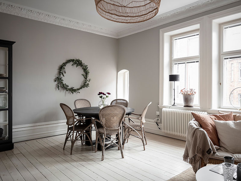 温馨灰褐，穿越式厨房与迷你卧室 | 哥德堡小公寓设计-19