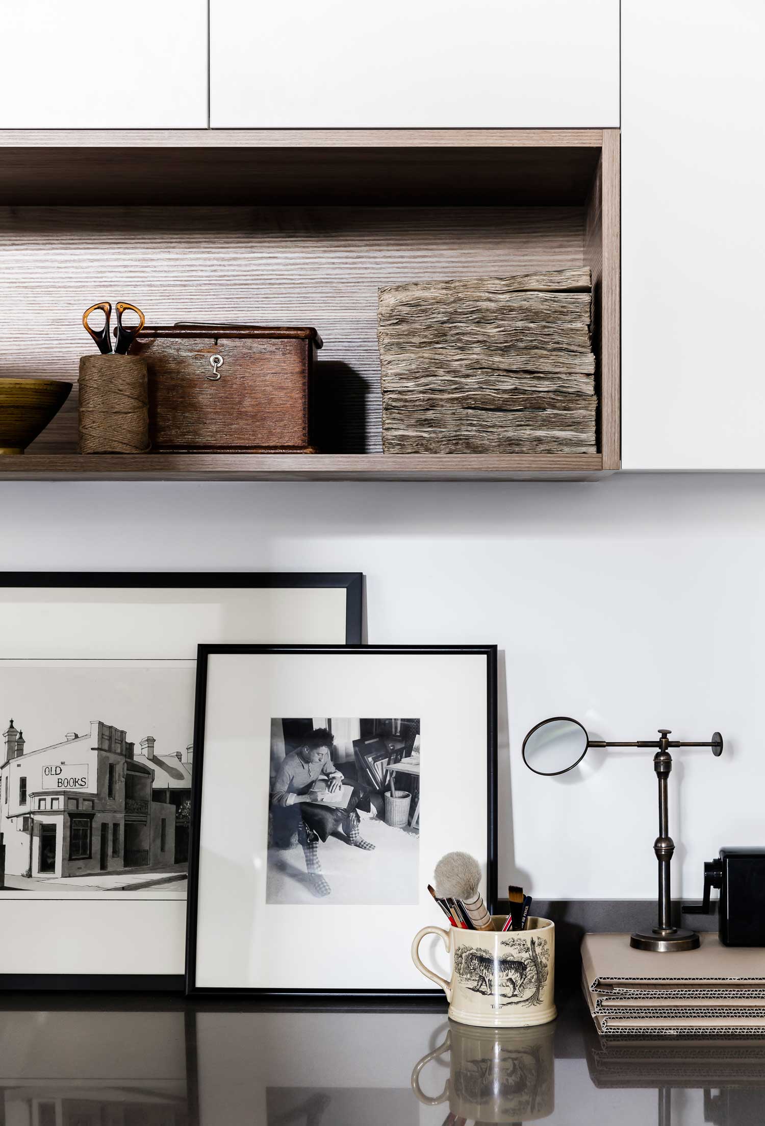 悉尼工业风珍本书店办公室设计-22