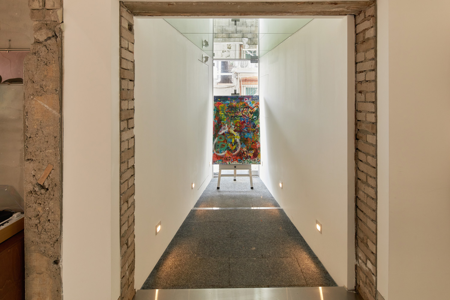 29°C 的温暖 | 木质氛围的咖啡厅设计-13