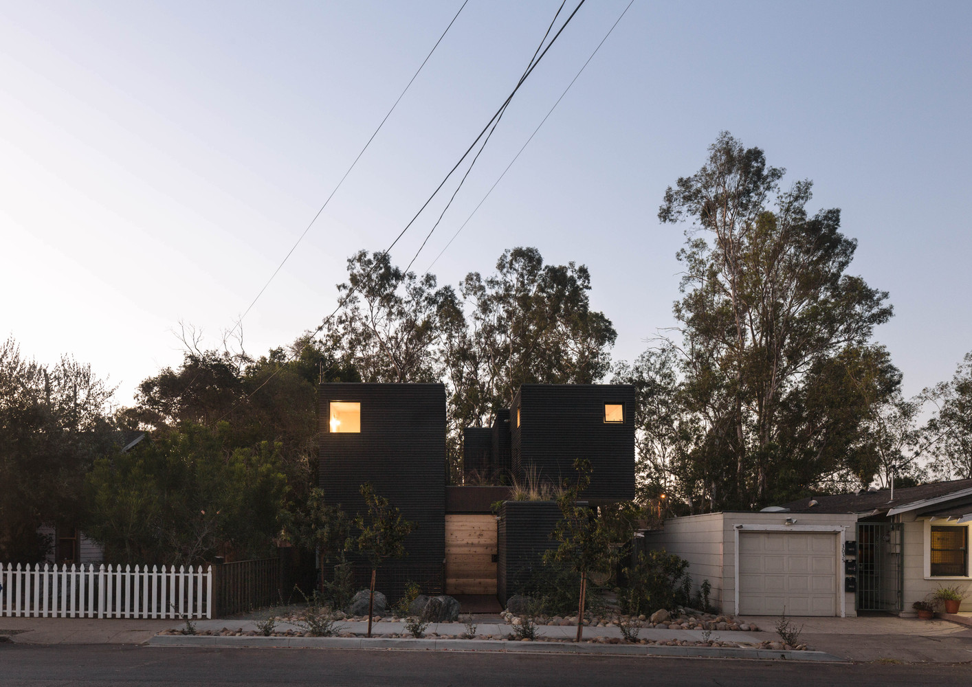 Redwood House 融入峡谷的现代住宅设计-40