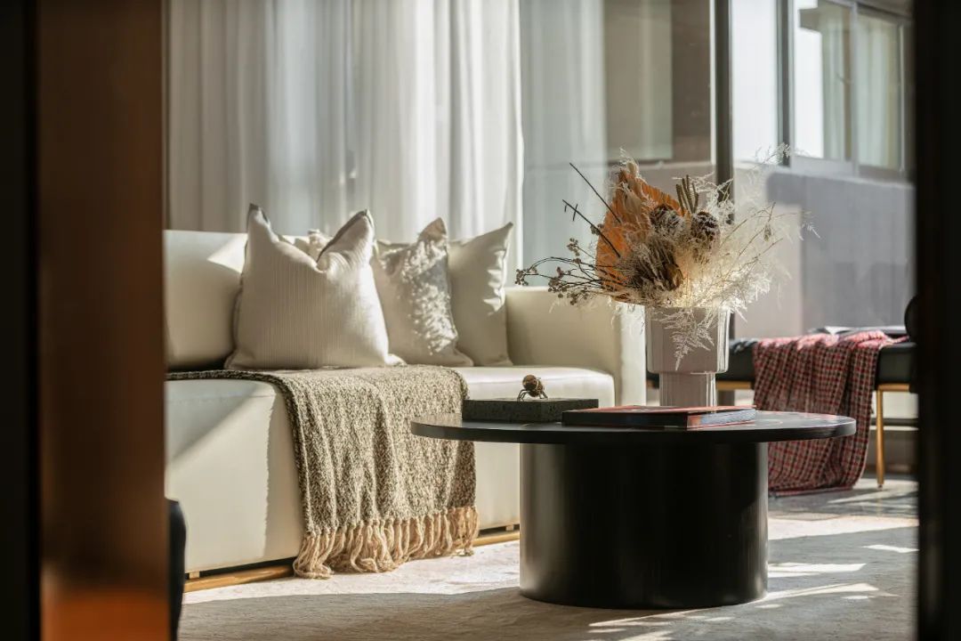 昆明麓湖国际社区餐厅&昆明天籁郡傲翠样板间丨中国昆明丨如聿空间设计-28