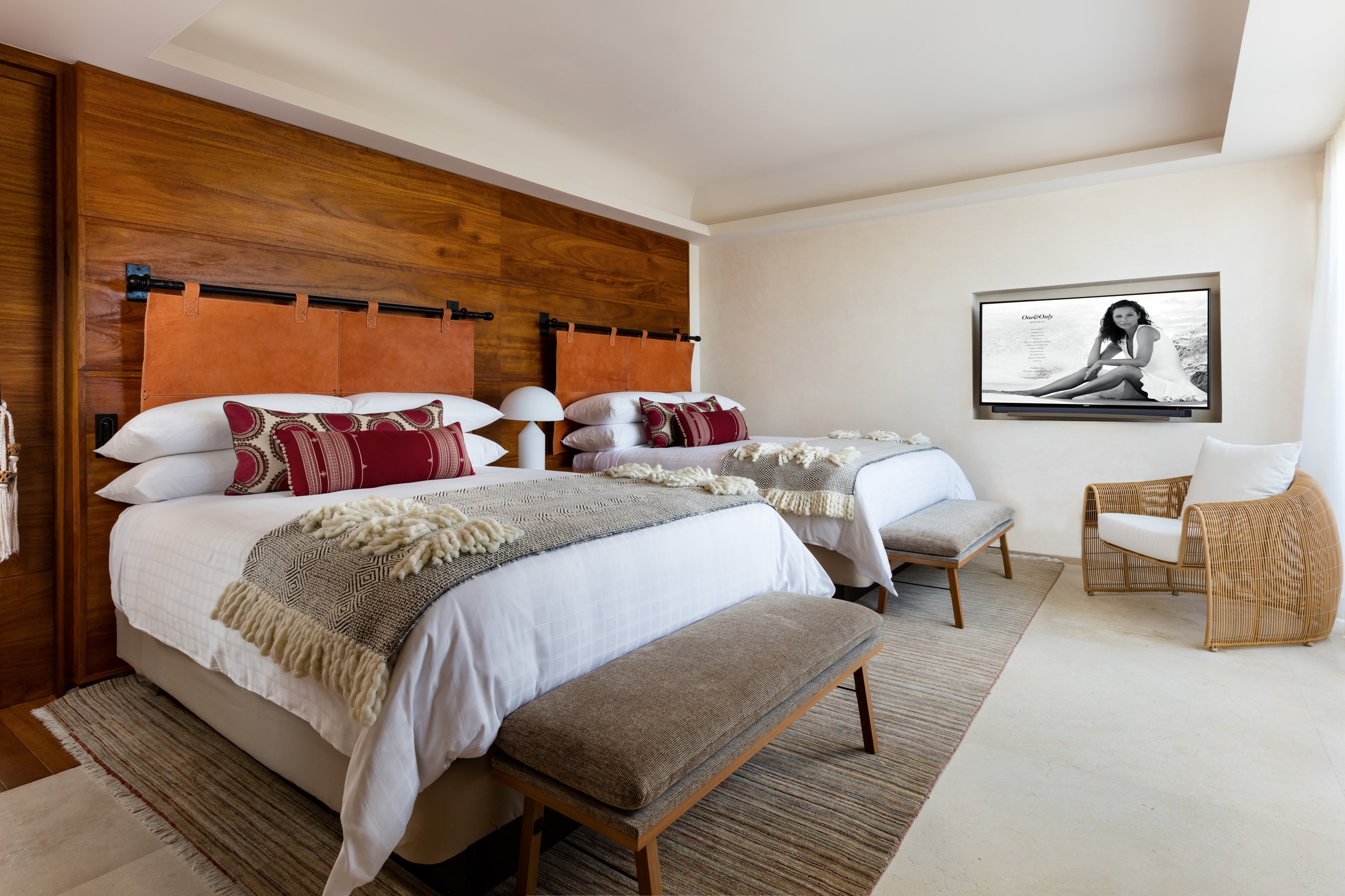 Anderson/Miller, Ltd. - Villa One-8