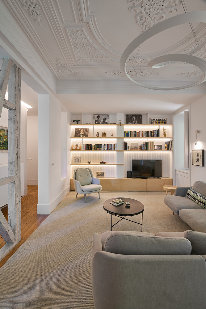 葡萄牙里斯本现代简约家庭公寓设计丨CFarquitetos-39