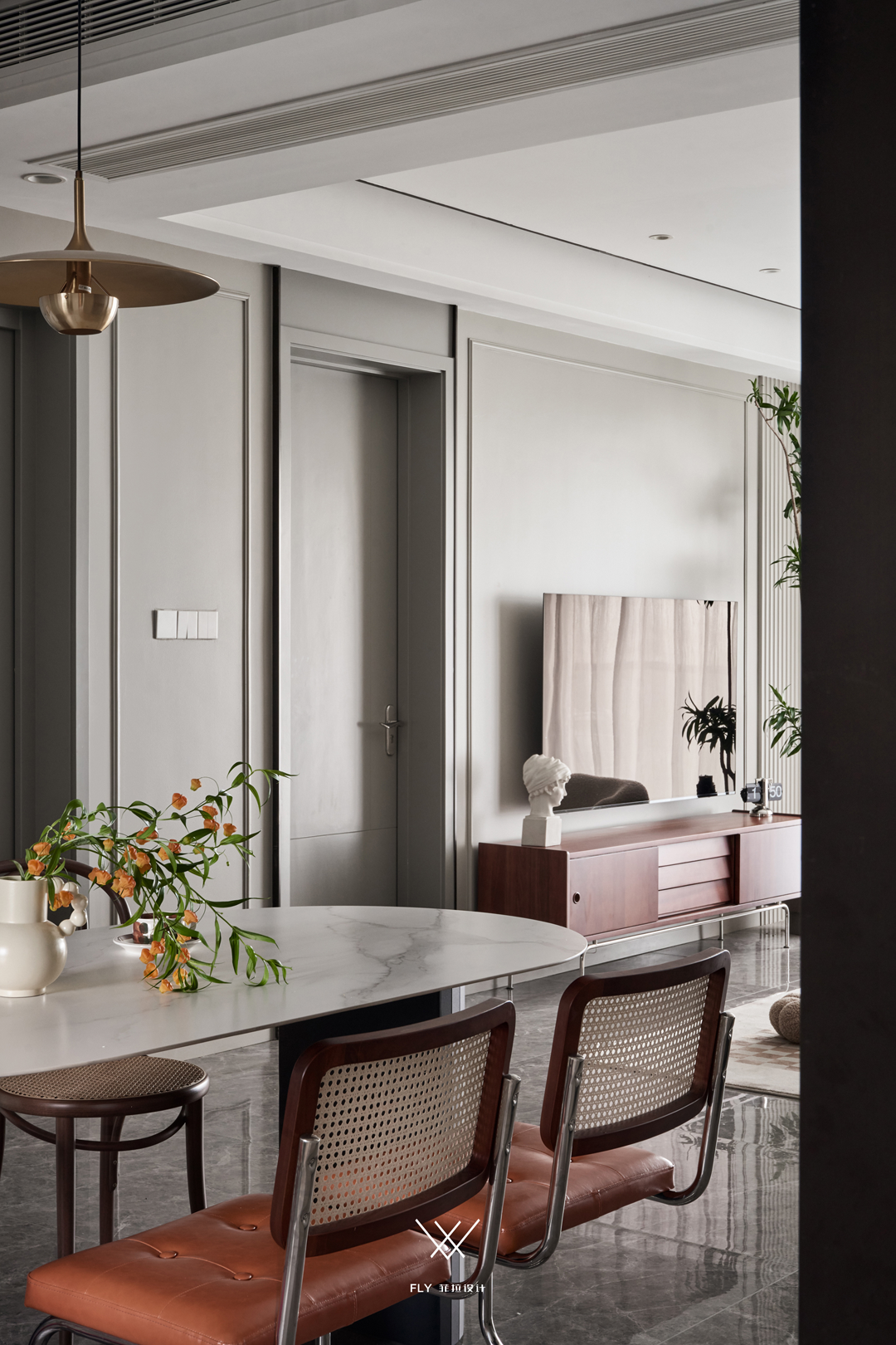 轻法式的爱与歌 · 浙江杭州天萃名邸精装房改造丨中国杭州丨菲拉设计-51