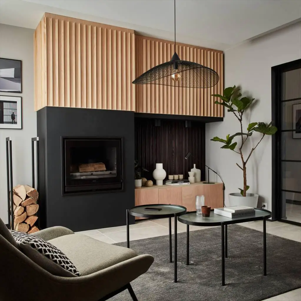 时尚工业风客厅,融入独特设计壁炉-2