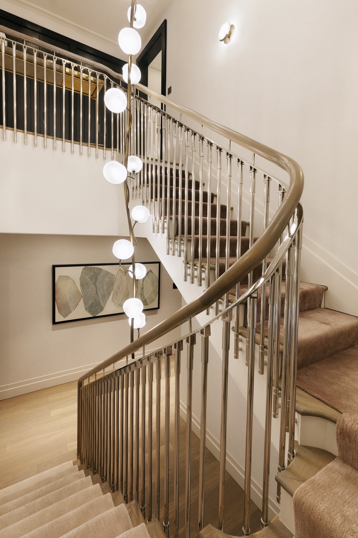 英伦经典与现代结合设计典范 | Chelsea Barracks-13