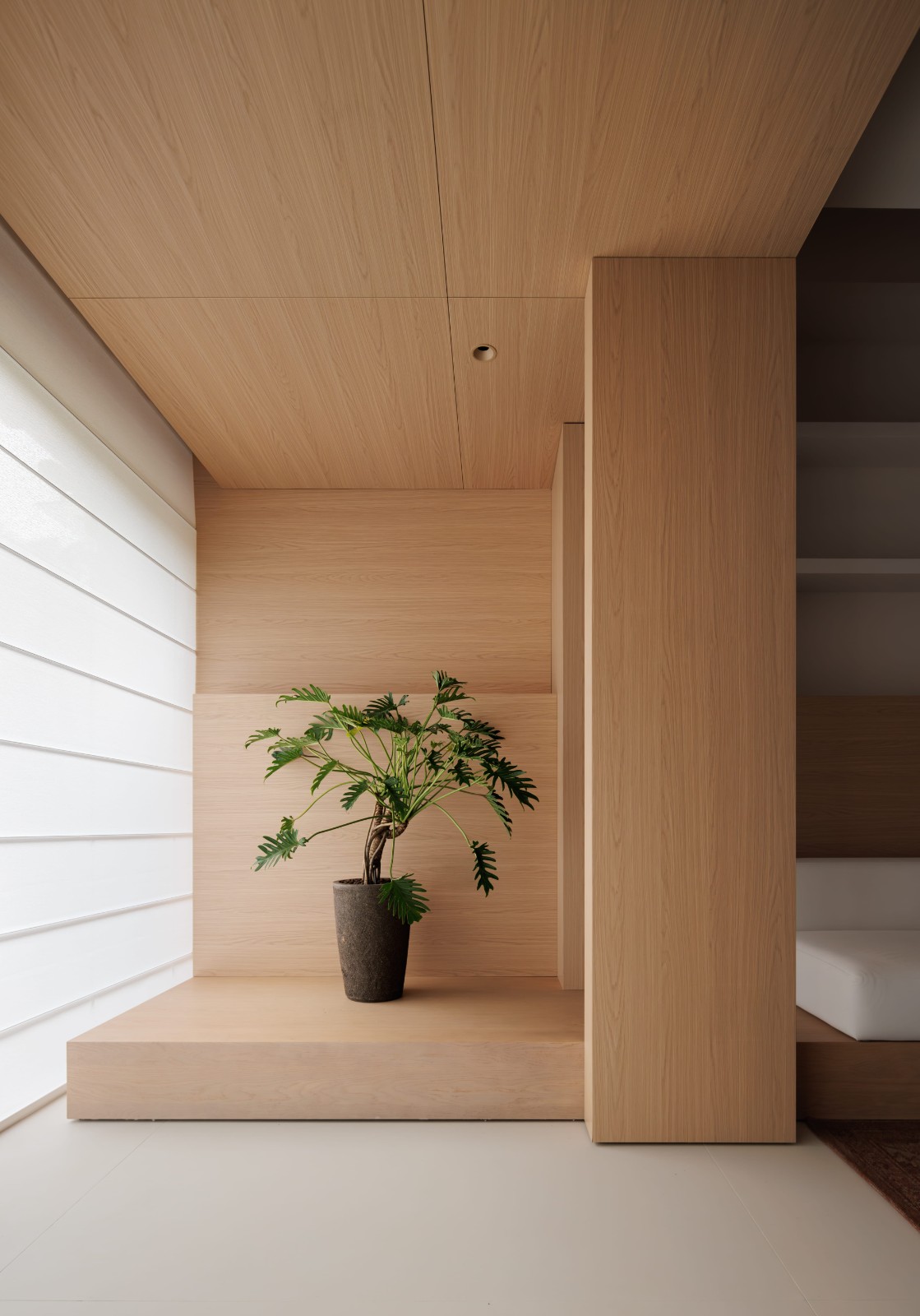 HURR赫设计丨复式的破界与重构:木质骨骼与简白画幕-19