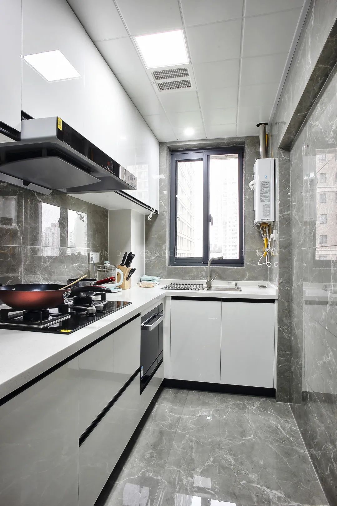 境远装饰 | 90㎡北欧轻奢婚房,冷色都市风设计-40