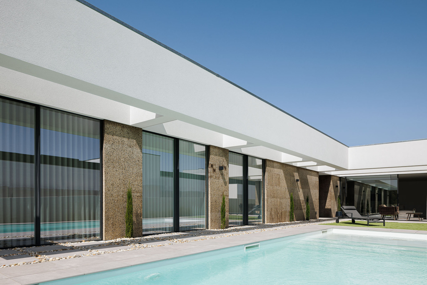 葡萄牙阿斯豪斯住宅丨马里尼奥·阿尔维斯·阿尔基托-17