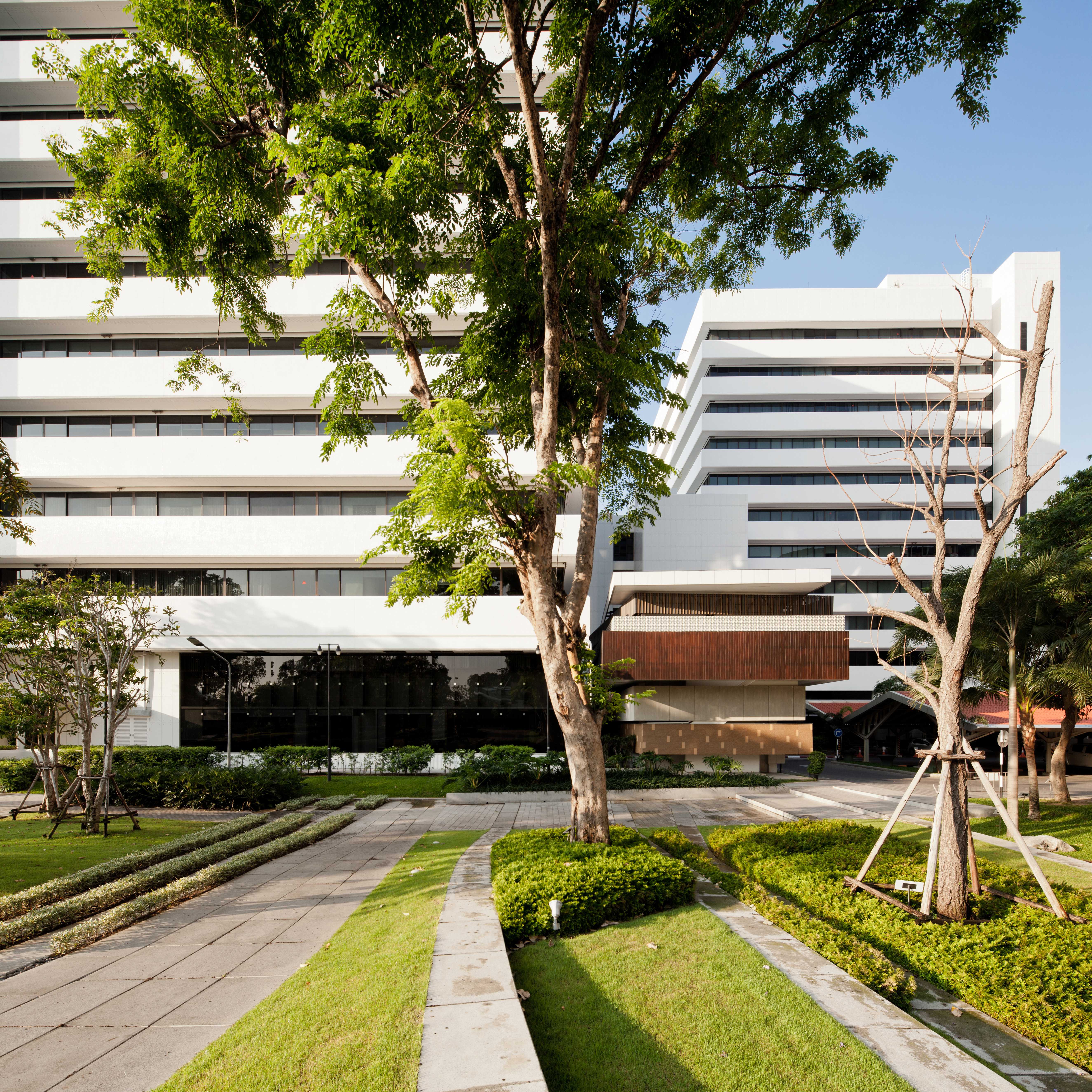 SCG 动力屋中心——现代工业风展示空间-25