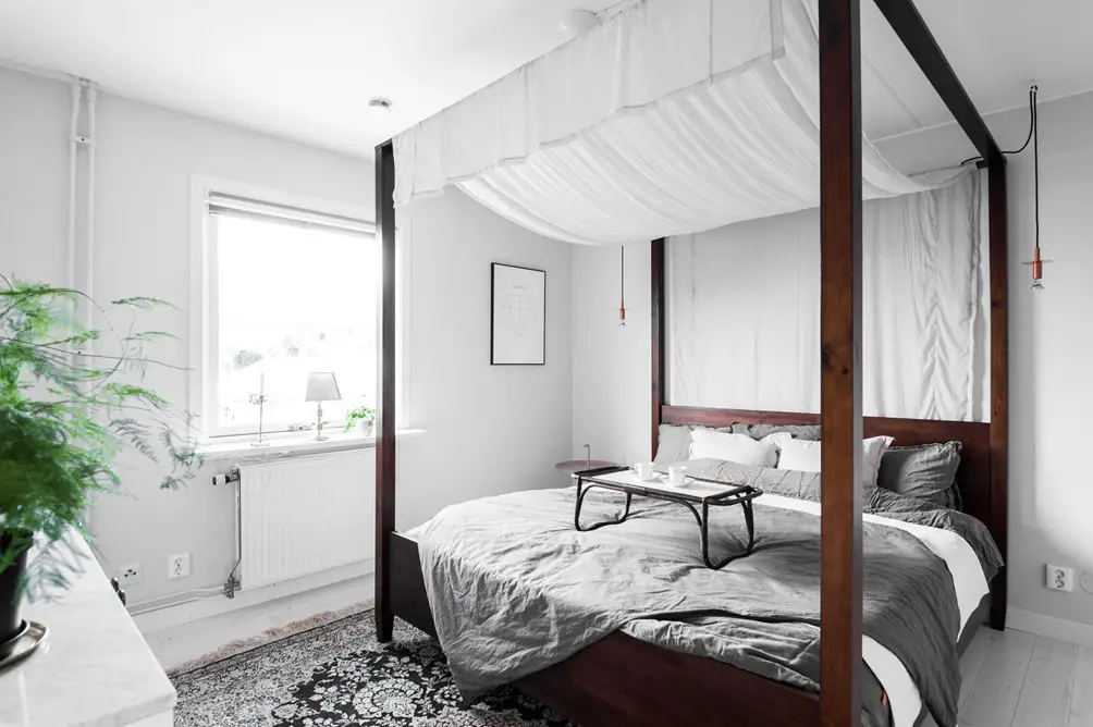 北欧风尚 | 原始木桌与炭灰色墙壁的完美搭配-13