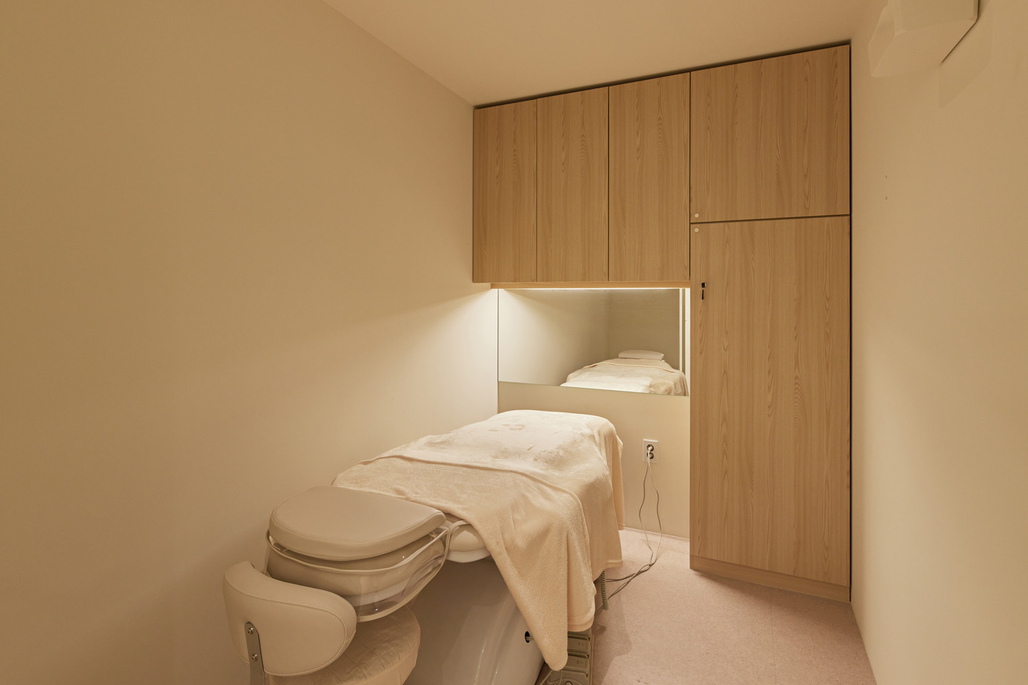 韩国高级视听室设计案例-6