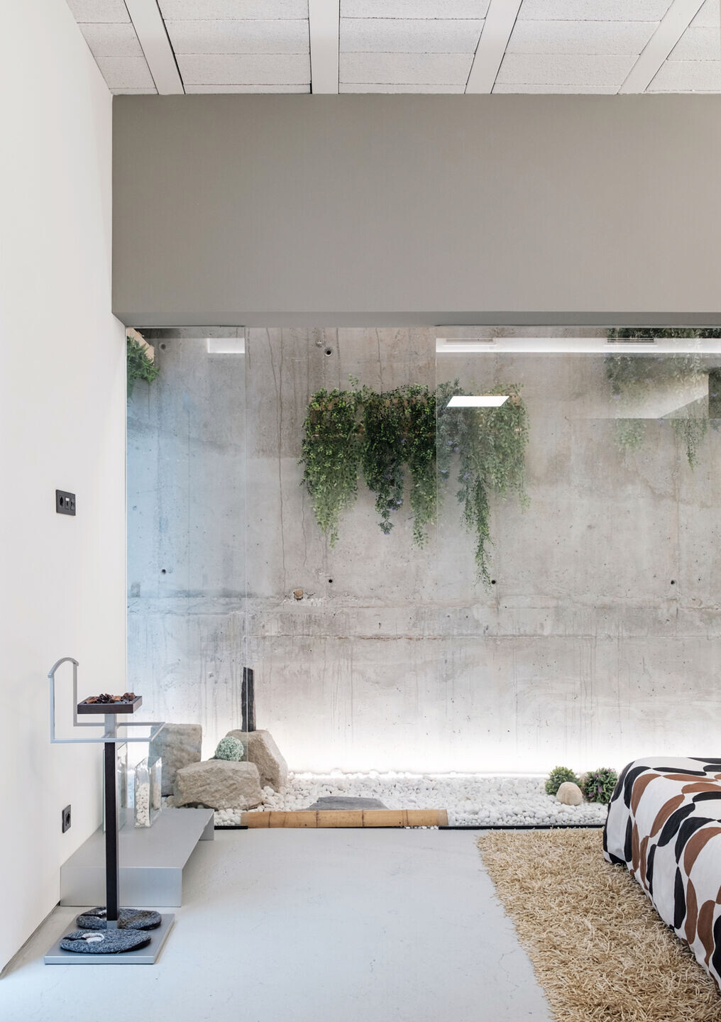 西班牙小公寓中的光影艺术丨西班牙奥伦塞-18