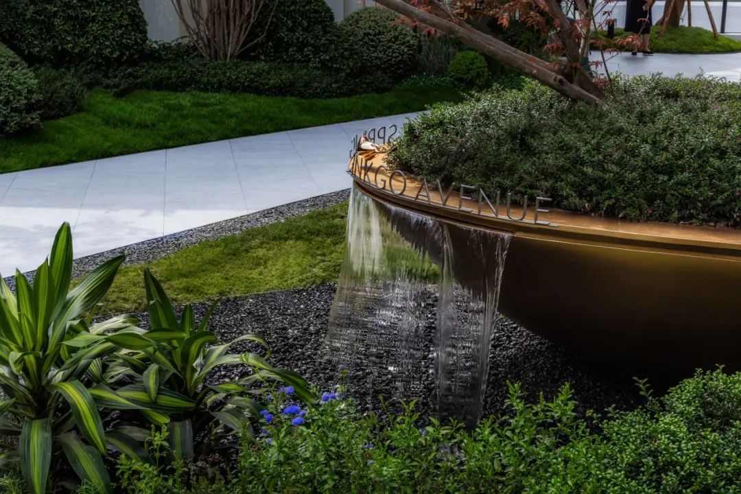 拉开高定人生序幕 | 仁和春天 · 银杏大道-46