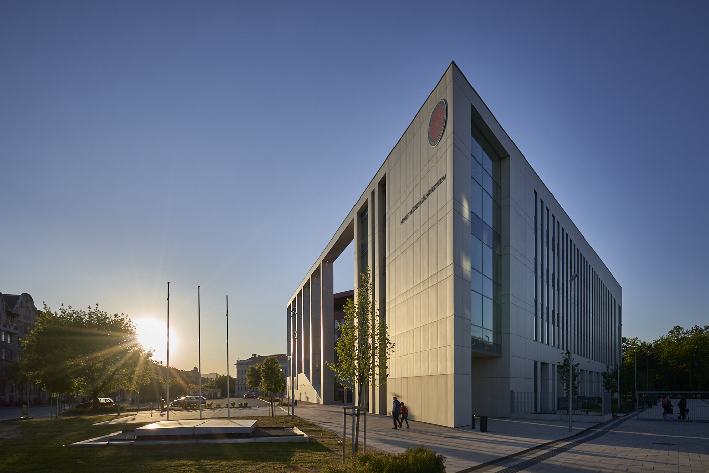 公共服务大学丨匈牙利布达佩斯丨FintaStudio-23