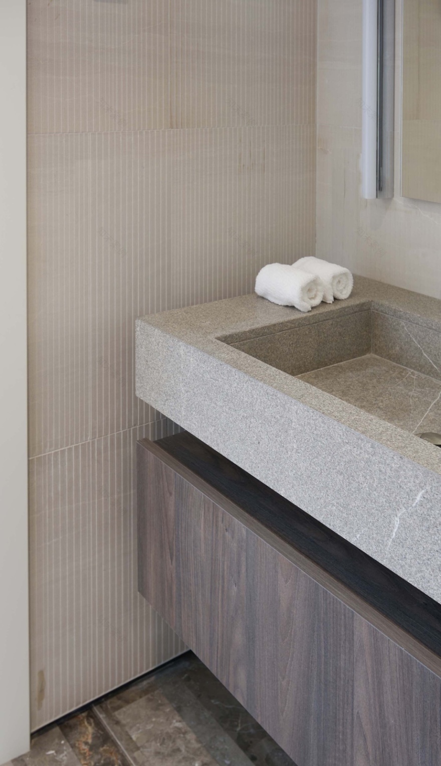 403 Greenwich:精心雕琢的极简住宅-38