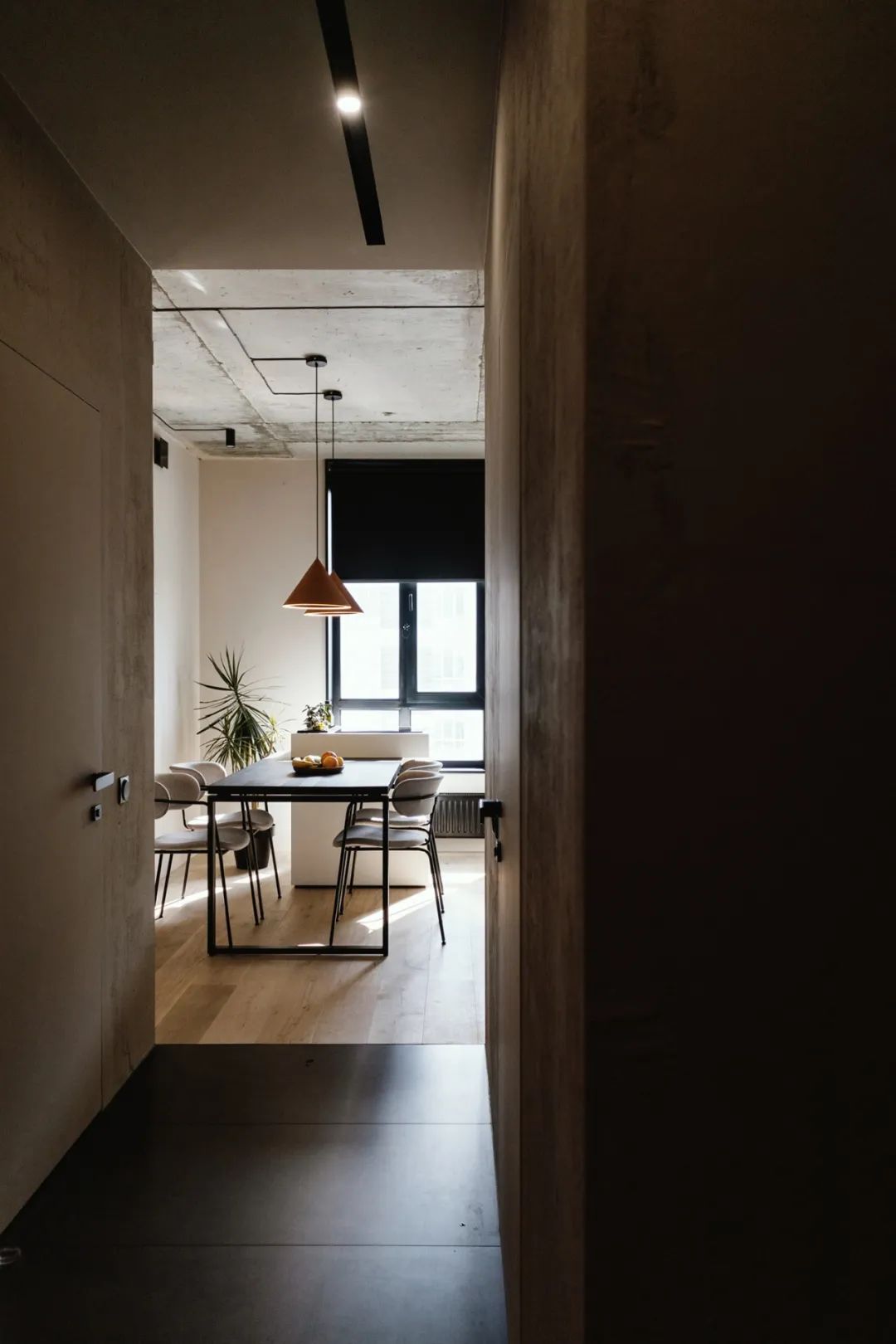 乌克兰极简主义公寓丨MARRA GROUP-42