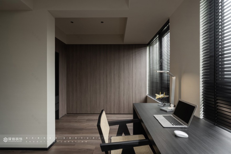 110 平简约现代风舒适空间丨琢信装饰-32