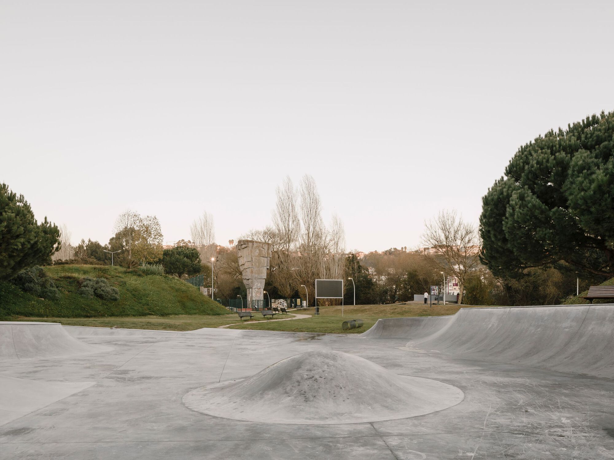 莱里亚滑板公园丨葡萄牙丨Arquitectura Viva-13