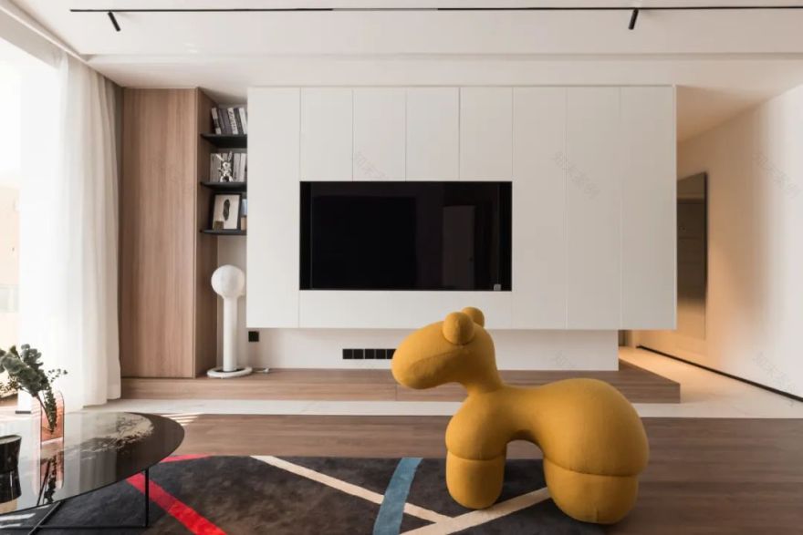 现代简约之家 · 舒适与趣味的完美融合丨王作方-26