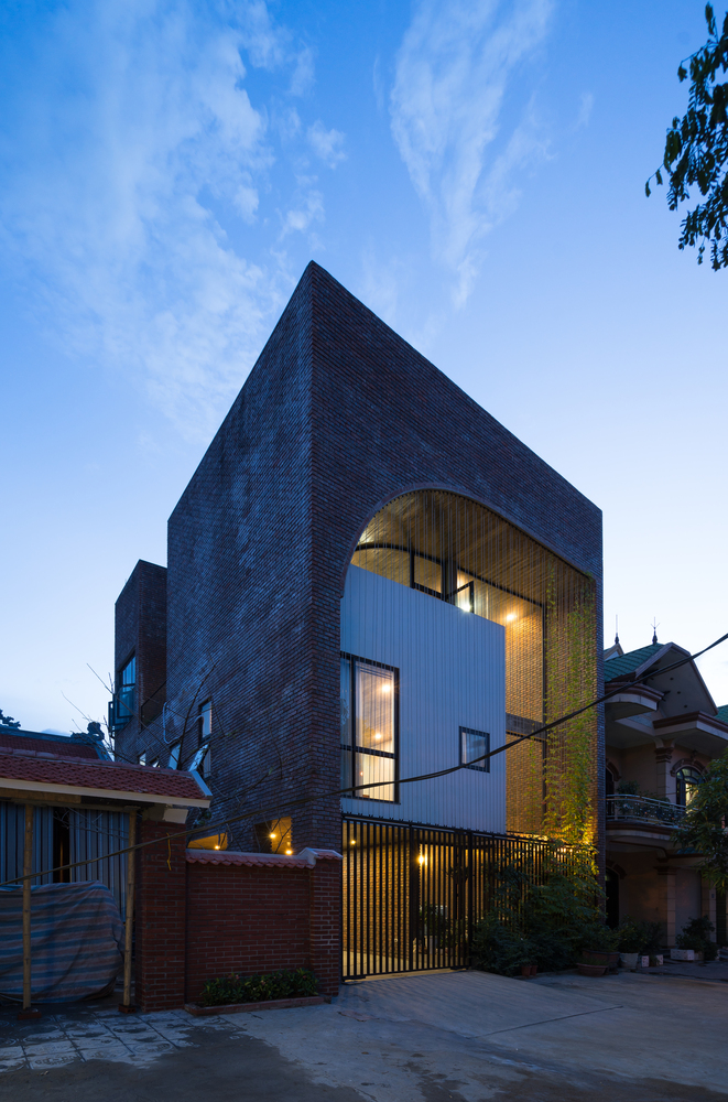 越南 V3 住宅——闹市中的宁静空间-24