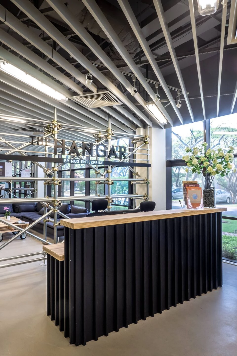 新加坡航空主题共享办公空间· Egg Creatives 的“梦幻航站”-20