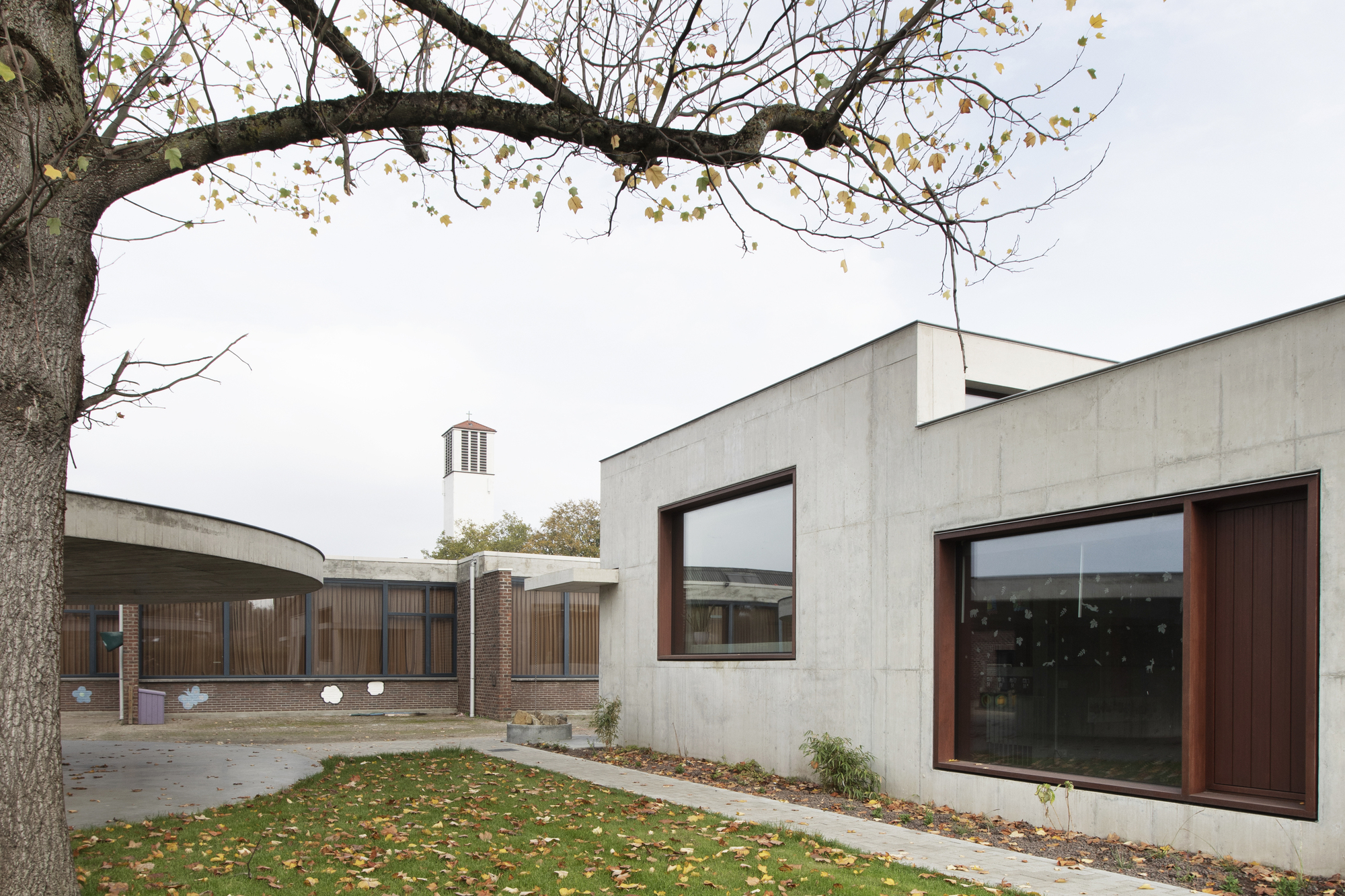 混凝土幼儿园+天篷丨比利时丨BOT architektuurcollectief-11