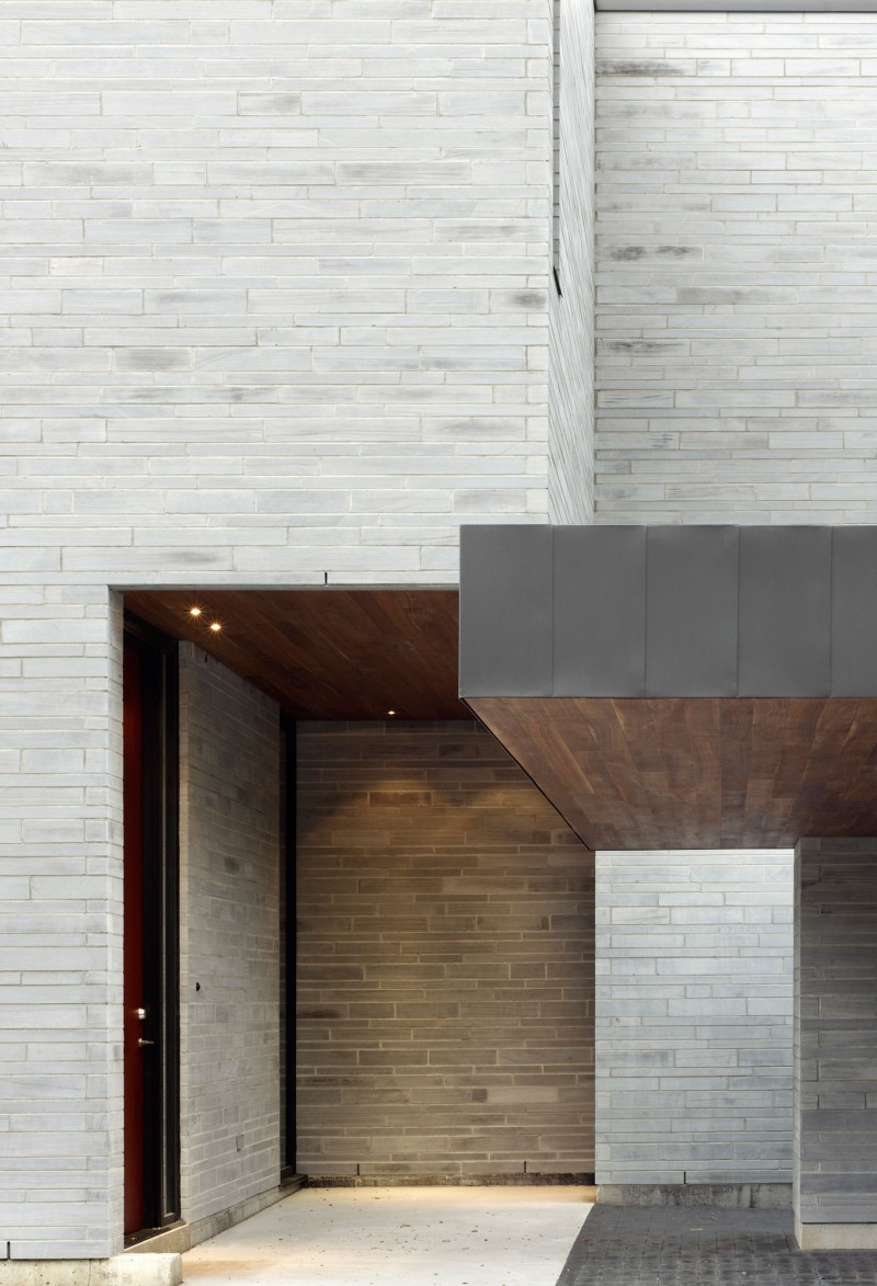 Cedarvale Ravine House by Drew Mandel Architects-0