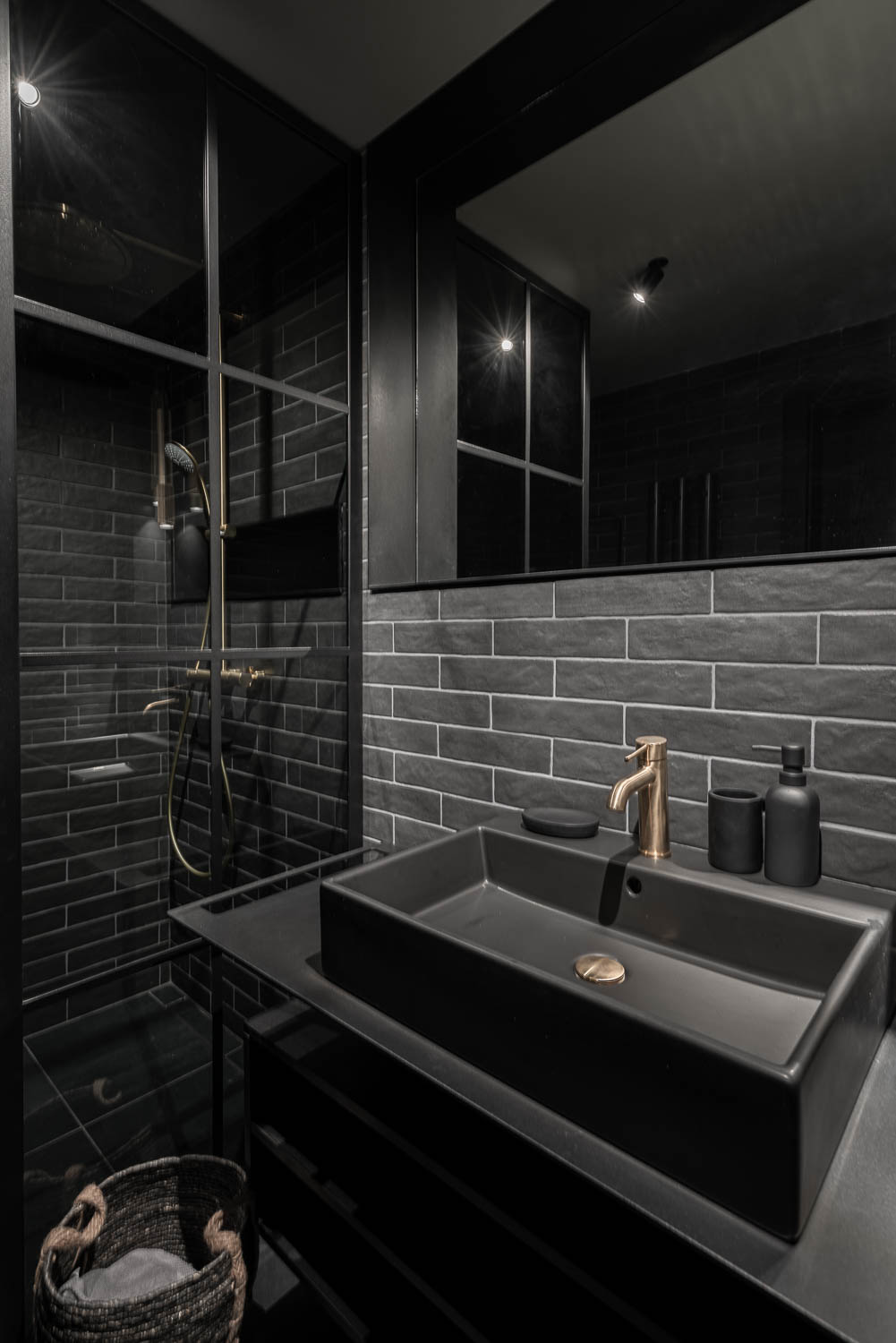 VANGUARD 之家丨捷克丨OOOOX-19