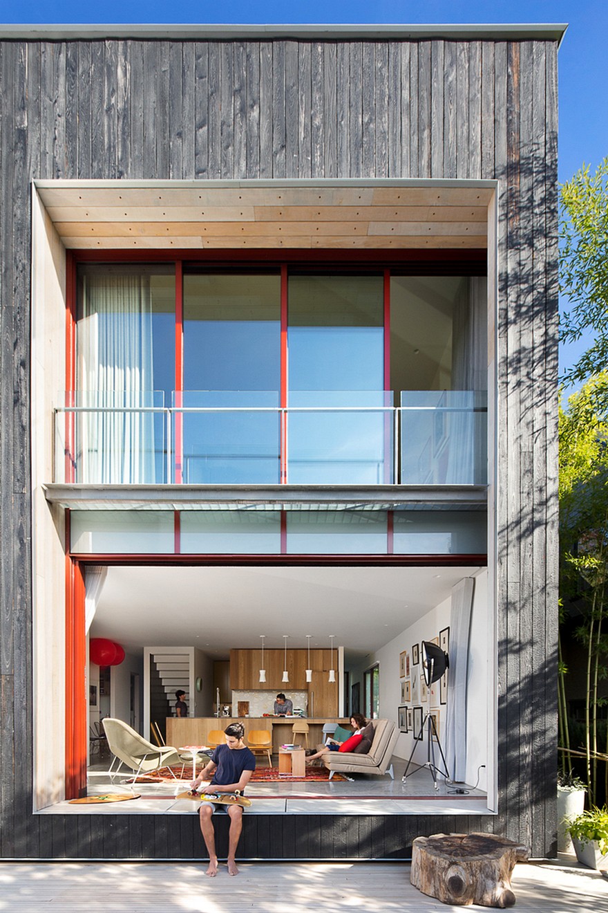 打闹;粗暴对待-4