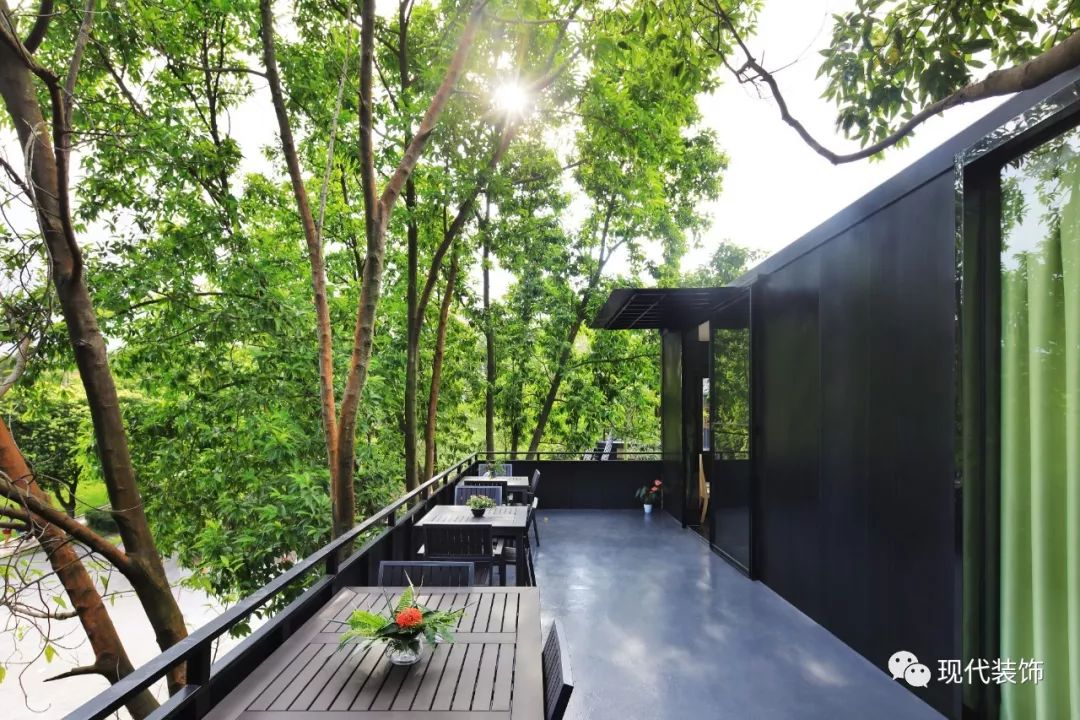 东莞橙果传媒集装箱办公室 | 融入自然的创意空间-26