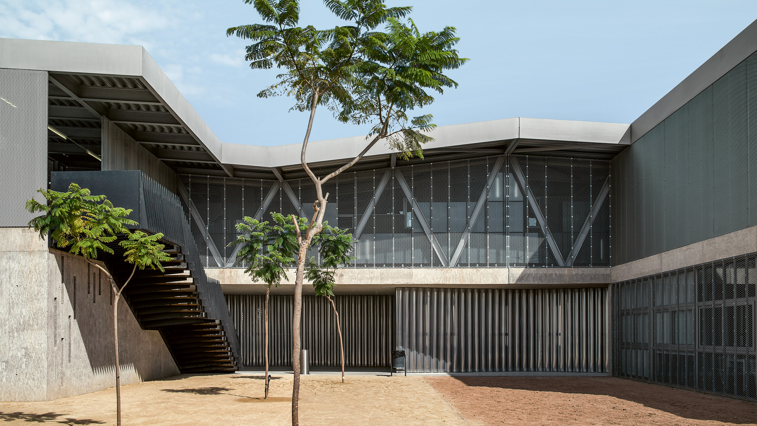 西班牙 Orihuela 市 IES Playa Flamenca 学院-0